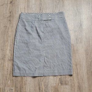 Chapter One Classy Cute Skirt ~ Sz 8P ~ Gray & Beige Plaid ~ Knee Length